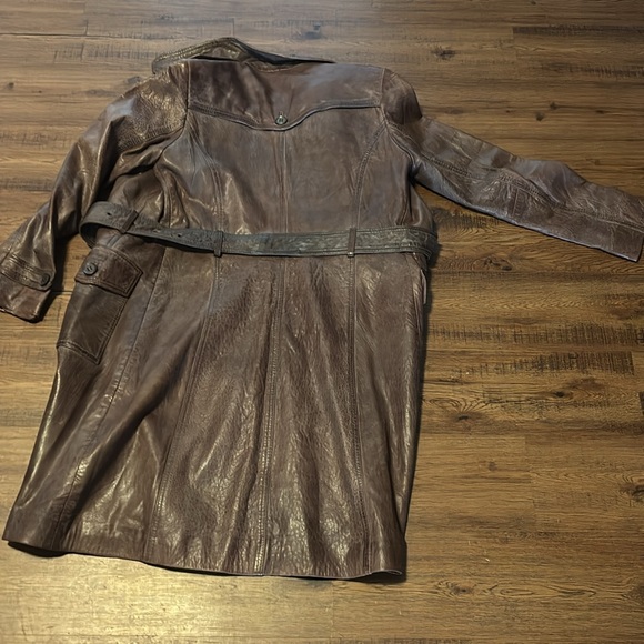 Soft brown 100% genuine leather trench - Picture 4 of 6